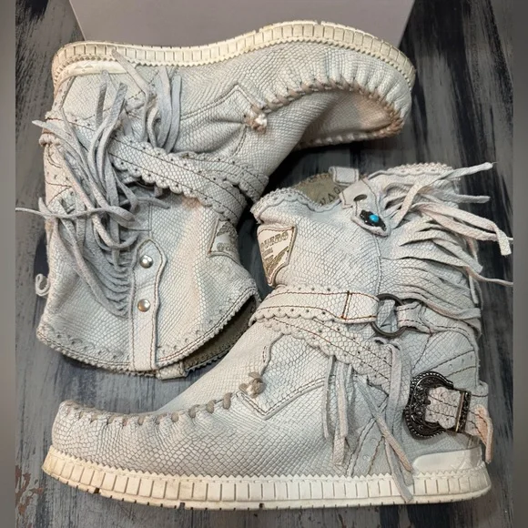 El Vaquero Italy Arya Kalahari Krust Women’s Wedge Moccasin Boots Size 40 - Picture 8 of 16